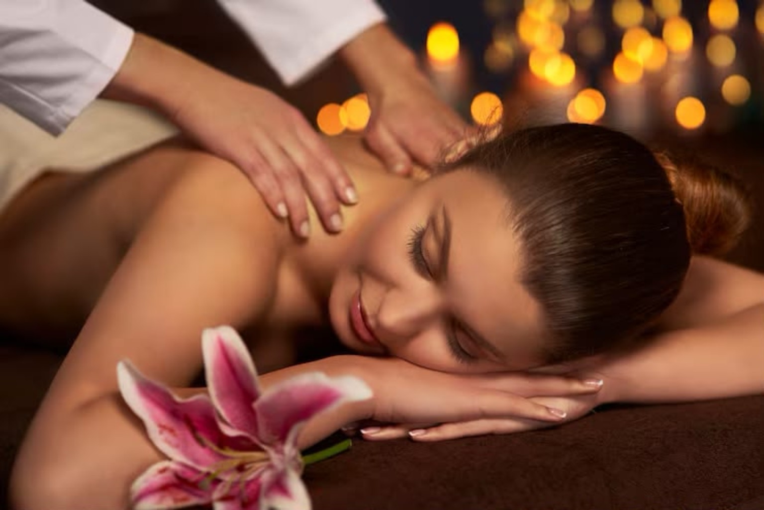 Soin capillaire relaxant et massage du cuir chevelu